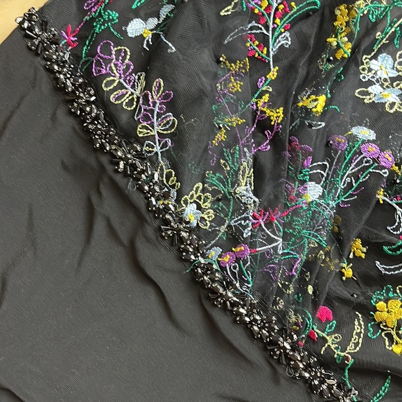 Mac Duggal Embroidered Illusion Puff Sleeve Column Gown Floral Black, SIZE 10 - Picture 8 of 12